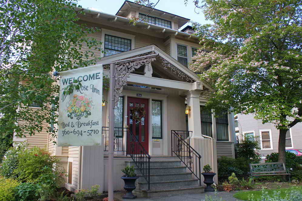 The Briar Rose Inn ...today and as it was in 1910.